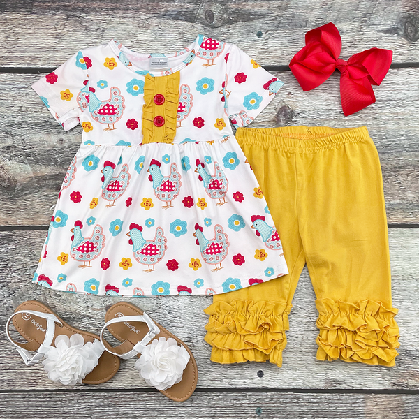 Holly Hen Capri Set